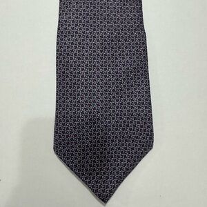 Stafford Men's Tie with Purple Geometric Pattern
